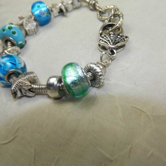 Sterling Silver Bracelet Charm Starfish Blue Glass Coastal Beachy - Picture 5 of 6